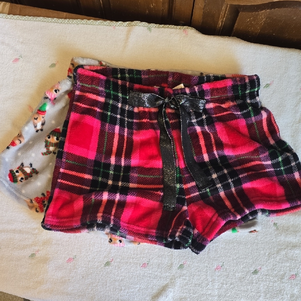 NWOT Pillow Talk Pajama Short Set
